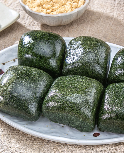 도깨비떡방 30년 전통 쑥인절미 1kg(+콩고물)