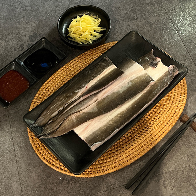 자포니카 장어 국내산 고창 민물장어 1kg 손질 후 700g 대왕 장어
