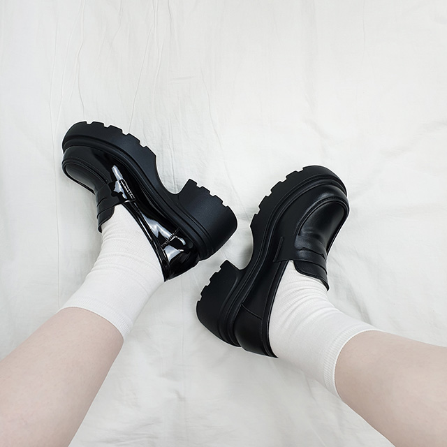 라프 블랙 에나멜 유광 무광 키높이 통굽 페니 로퍼 7cm