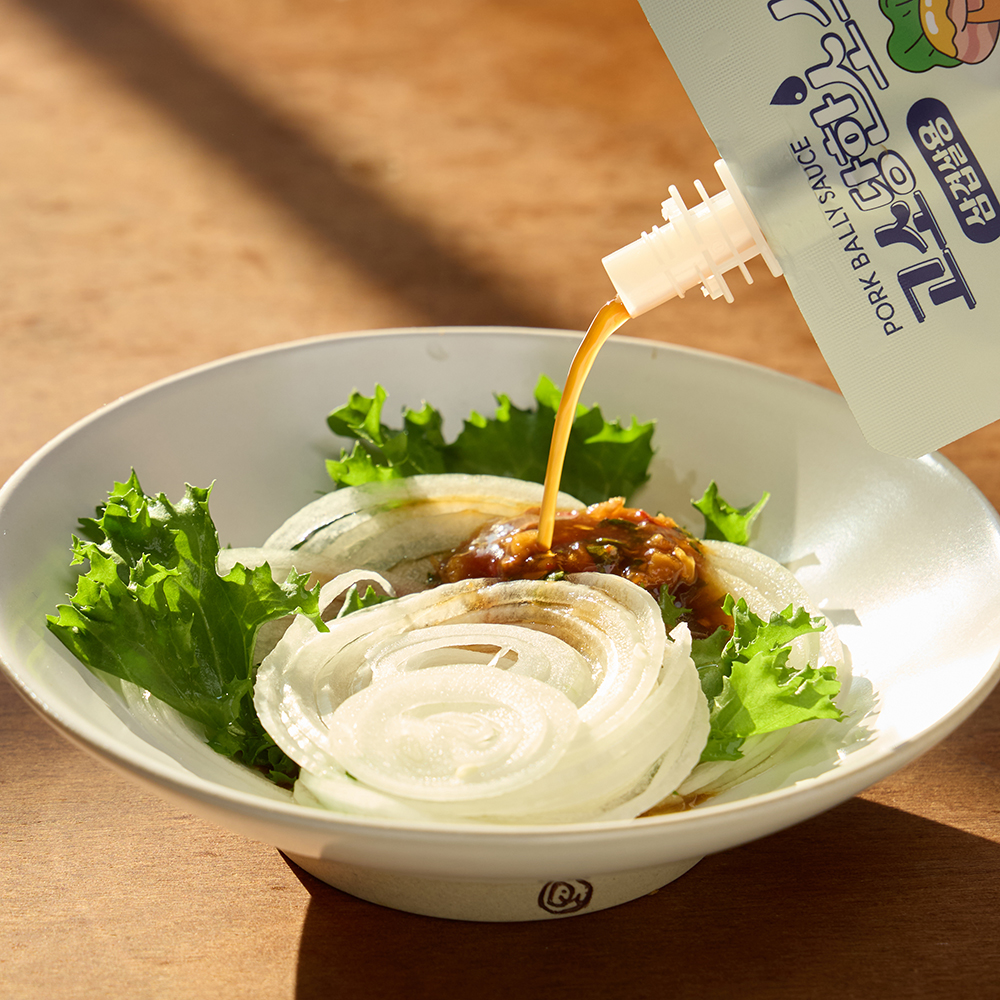 국산 참기름을 넣어 만든 고소당한 소스 삼겹살용 90g(4인분)