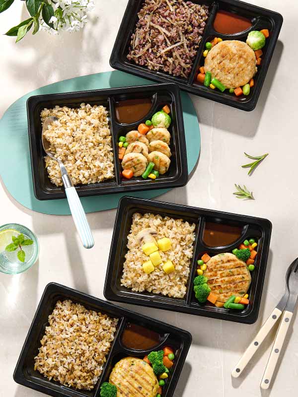 다이어트 닭가슴살 스테이크 도시락 4종 (220g×8팩)