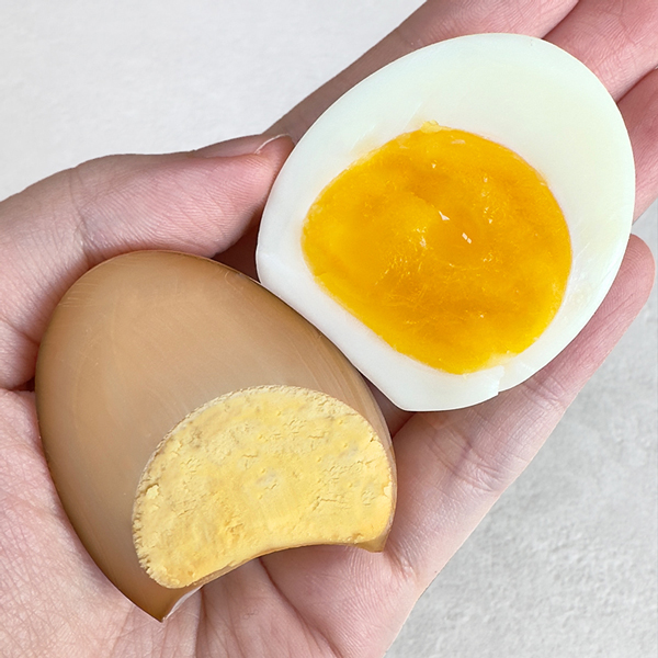 [계림농장] 촉촉하고 담백한 반반계란 (반숙란 10구+훈제란 10구)