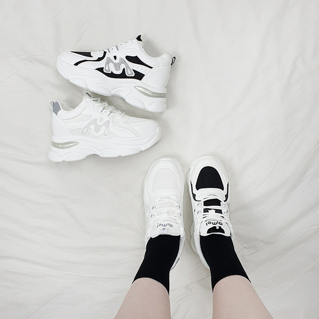 아체 메쉬 패턴 스탠딩 키높이 통굽 스니커즈 9cm