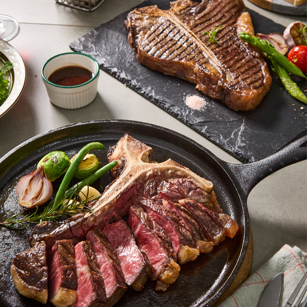 [예담] 드라이에이징 한우 스테이크 엘본300g+티본300g 대표이미지 섬네일