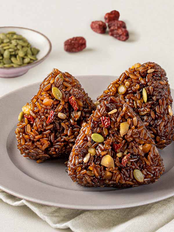 바쁘닭 찹쌀주먹밥 약식 (100g)