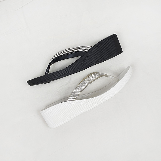 고다 큐빅 스트랩 키높이 웨지 쪼리 슬리퍼 5cm