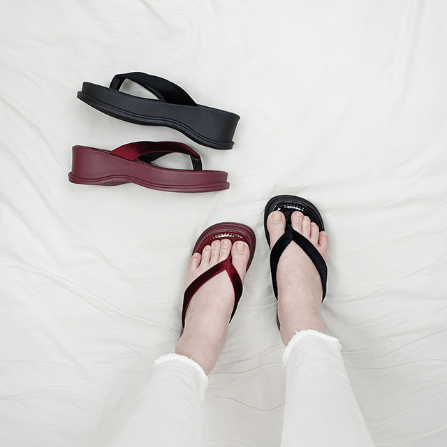 니차 벨벳 스트랩 통굽 키높이 쪼리 슬리퍼 6cm