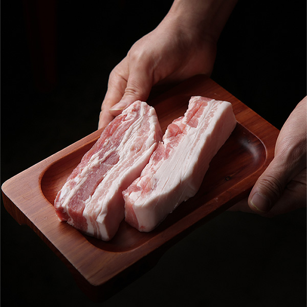 [산지직송] 강원도 1등급 국내산 돼지고기 통삼겹살 500gx2팩 (1kg/두께5-6cm)