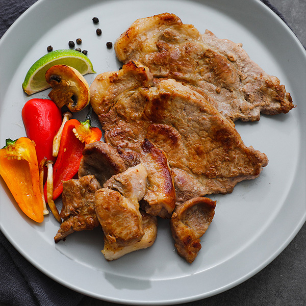 [산지직송] 강원도 1등급 국내산 돼지고기 목살 500gx2팩 (1kg/구이용)