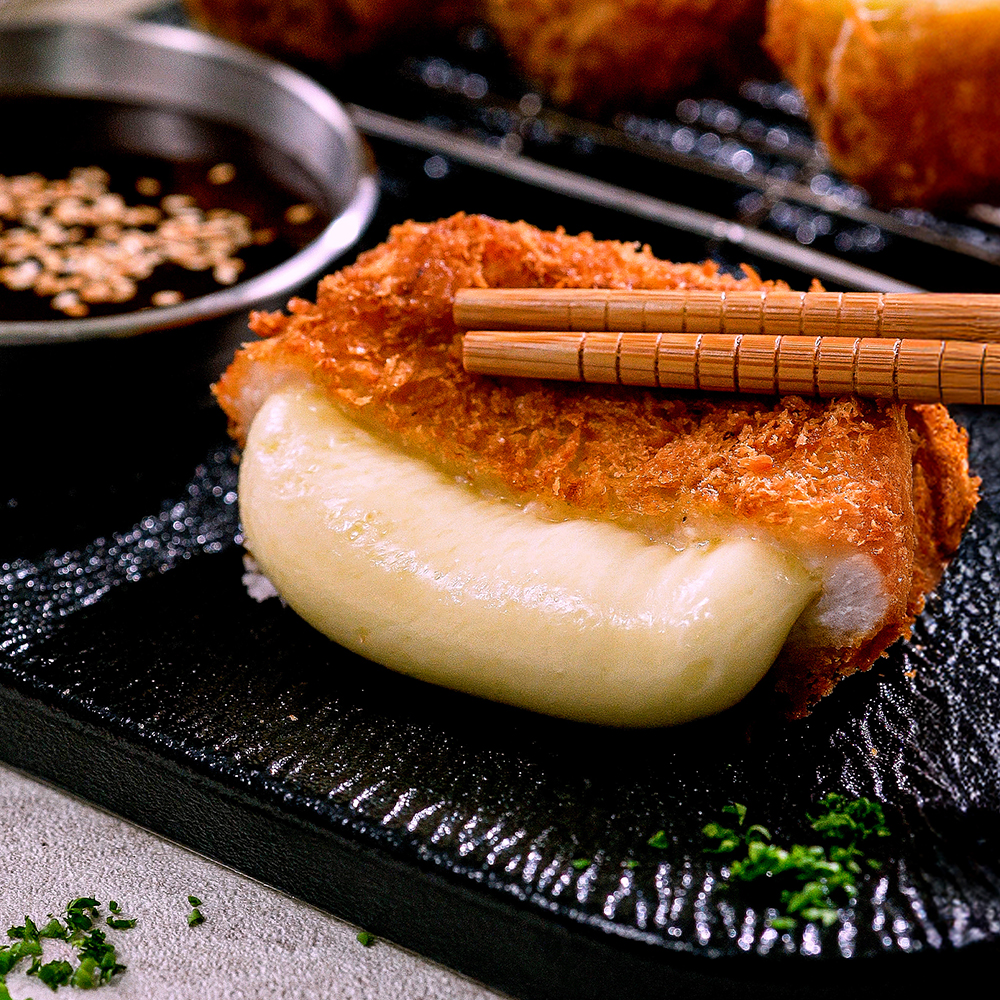 경성 통 등심 돈까스+치즈 돈까스+소스 1700g (120g 6팩+160g 3팩+돈까스소스 500g)