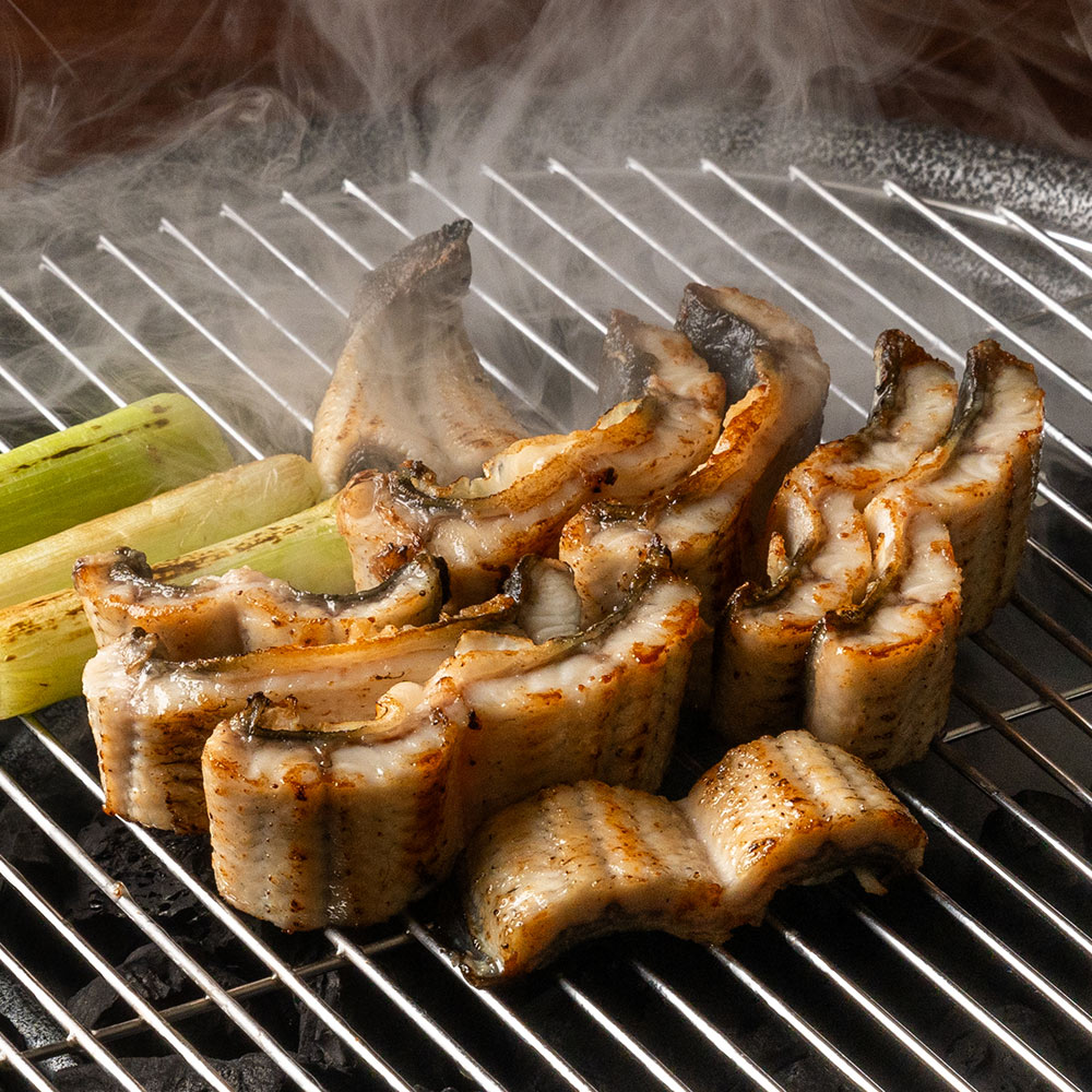 팔도씨 장성 민물장어 1kg 외 (국내산 자포니카, 1kg 기준 손질 후 750g내외, 2-3미)