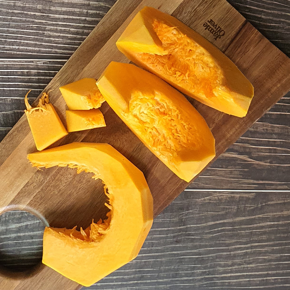 햇 수확 신선하고 잘 익은 국산 늙은호박 3~7kg