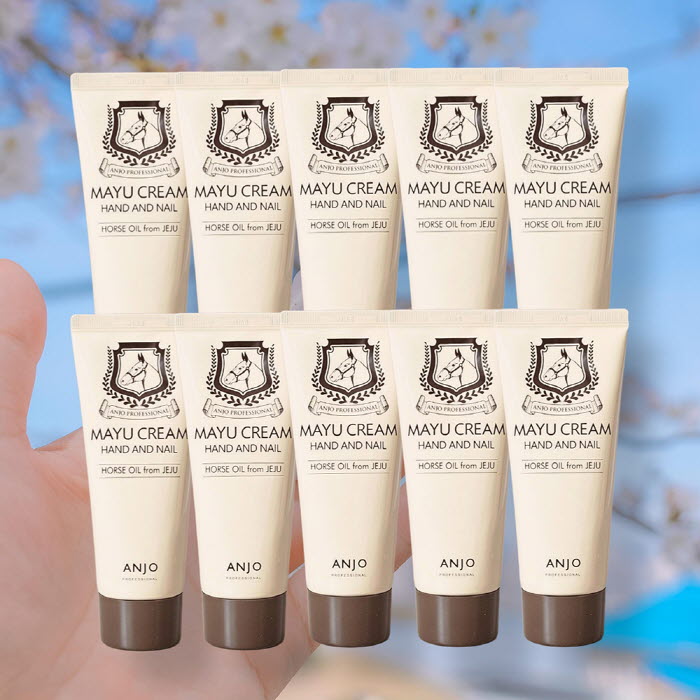 [앙쥬] 산뜻한 촉감! 마유코팅 고보습 핸드크림 100ml