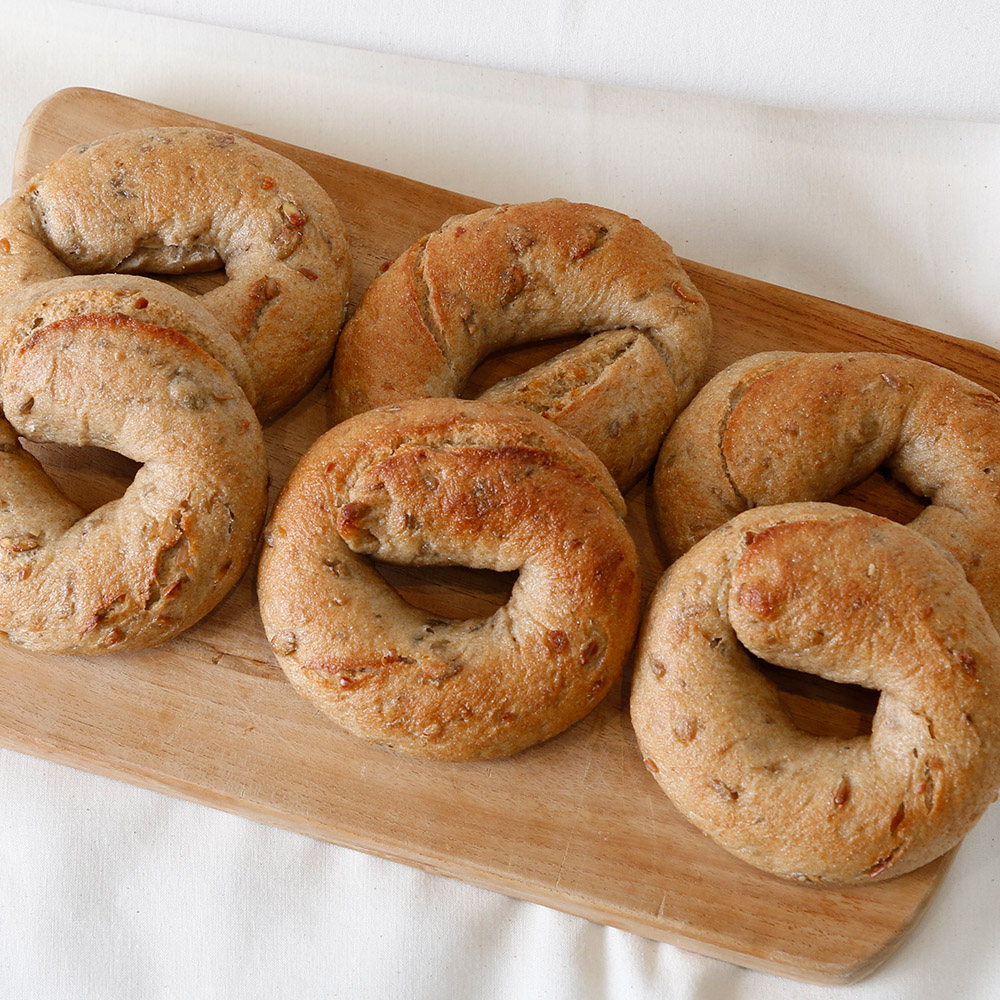 통밀 곡물 씨앗 베이글 110g 우리밀 천연발효 통곡물 단백질 빵
