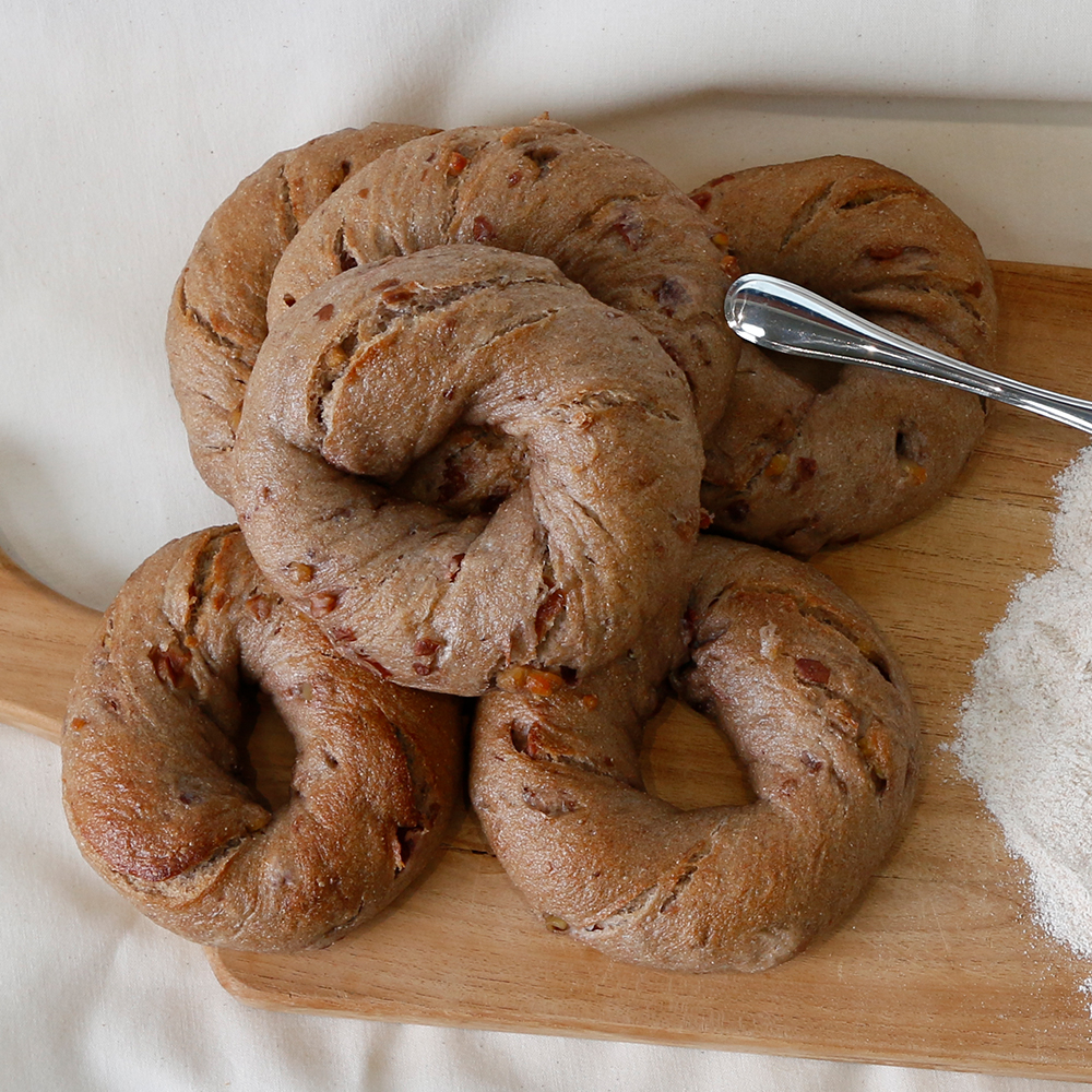 통밀 호두 크랜베리 베이글 110g 우리밀 천연발효 통곡물 건강 빵