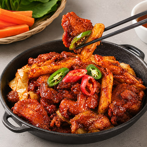 서초닭 춘천 프리미엄 넓적다리살 닭갈비 매운맛 600g (1+1) 2개