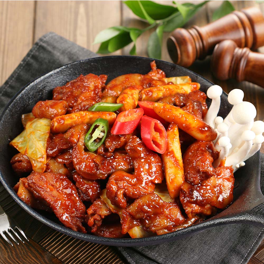 서초닭 춘천 프리미엄 넓적다리살 닭갈비 매운맛 600g (1+1) 2개