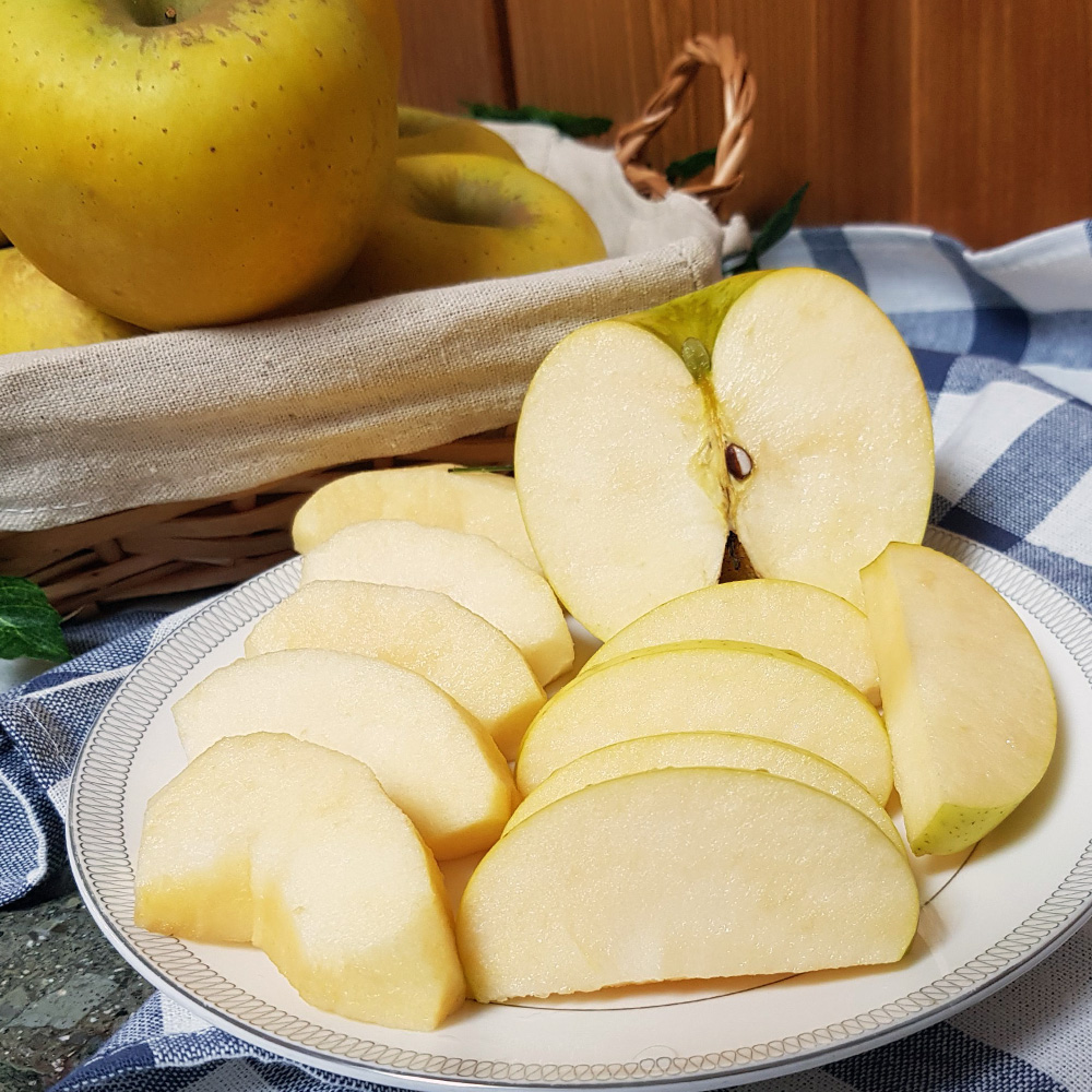 햇 수확 맛있는 청송 시나노골드 사과 1kg 3kg 5kg