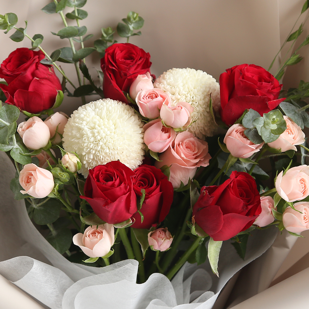 레드 장미 생화꽃다발