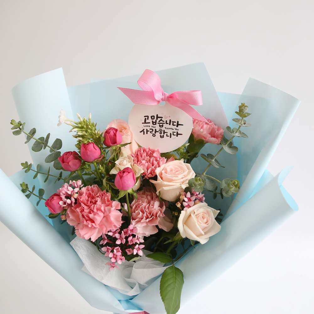 핑크 생화꽃다발