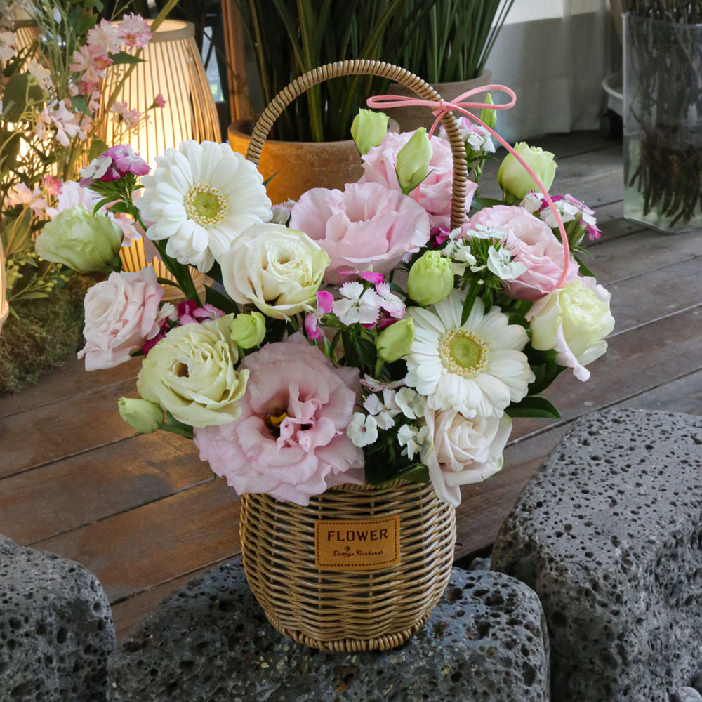 리시안셔스 생화꽃바구니