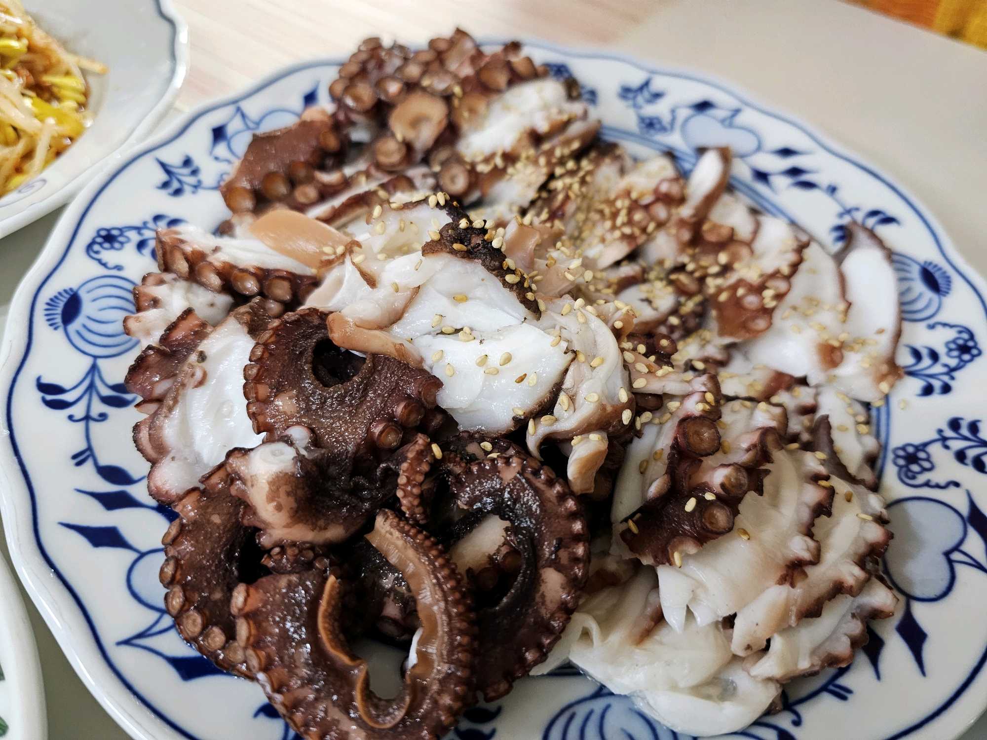 남해 자연산 돌문어 1kg (1~4마리)