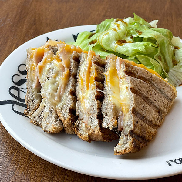 그릴드 크리스피 파니니3입 (햄치즈, 머쉬룸치즈,시금치페스토)