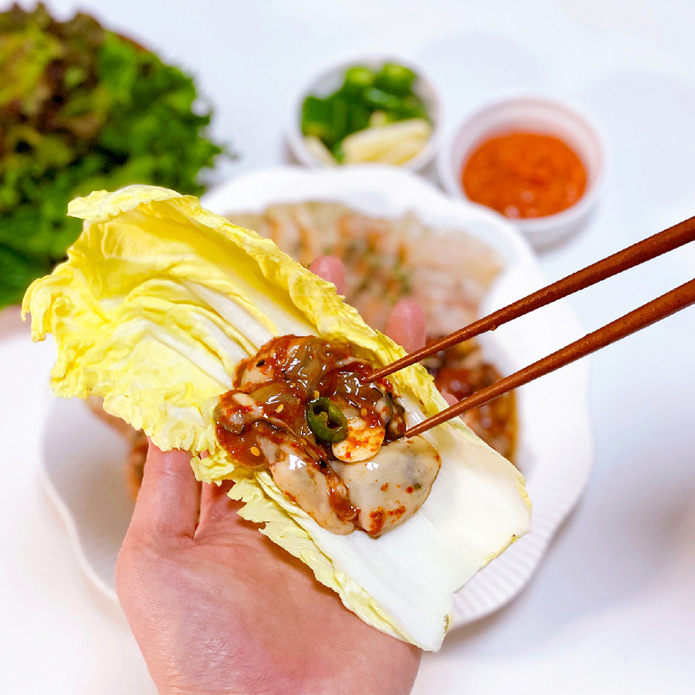 햇땅 통영 생굴무침 굴60% 300g 500g 택1 수압으로깐 대표이미지 섬네일