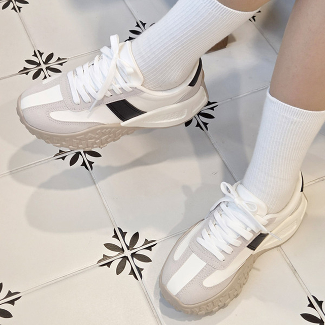 로다 국산 라인 패턴 포인트 키높이 통굽 스니커즈 7cm