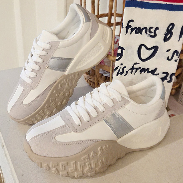 로다 국산 라인 패턴 포인트 키높이 통굽 스니커즈 7cm