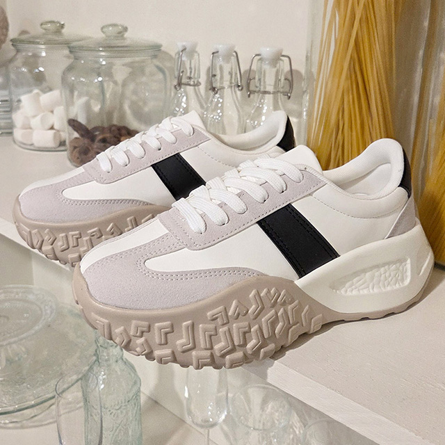 로다 국산 라인 패턴 포인트 키높이 통굽 스니커즈 7cm