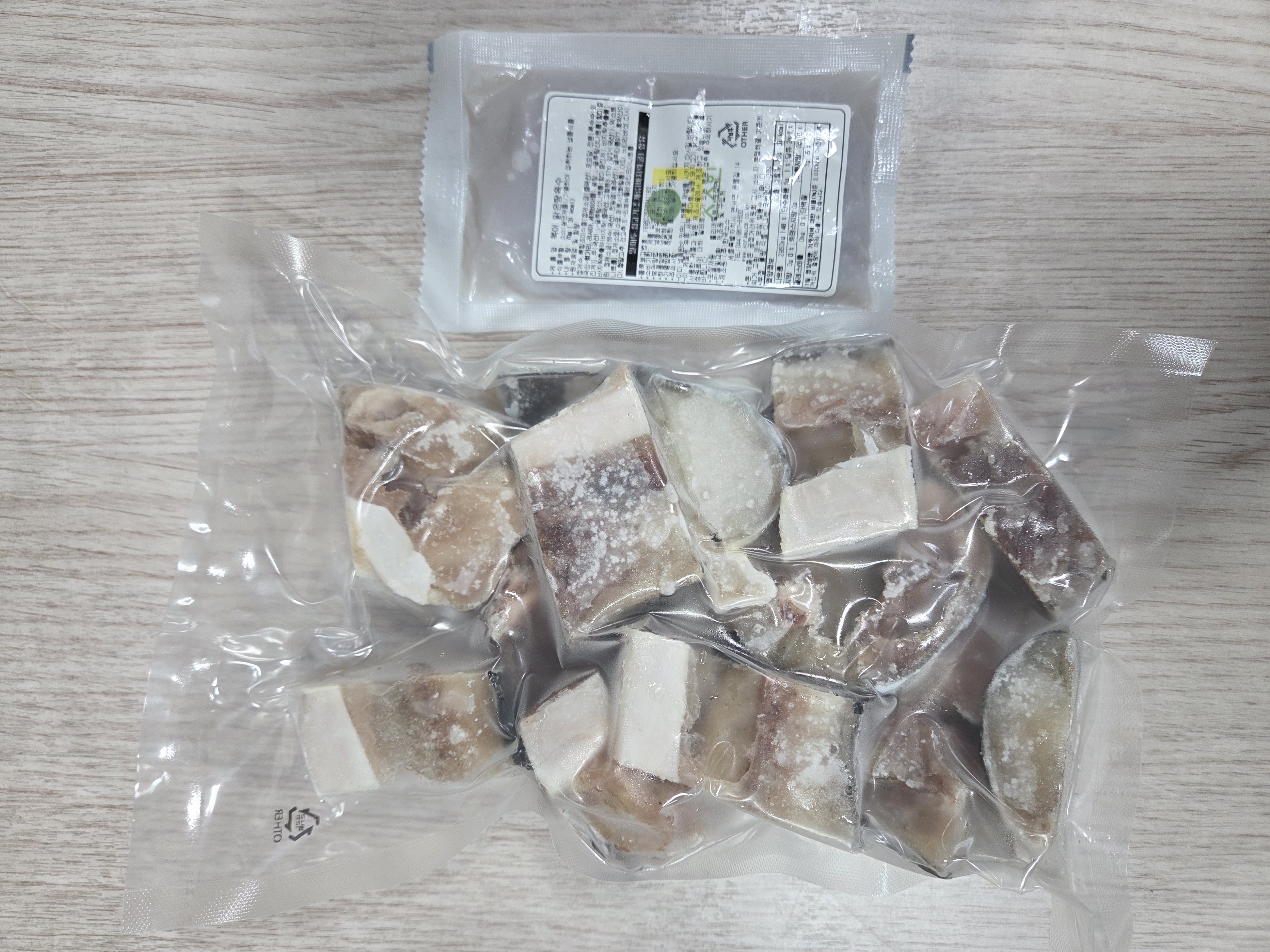 동해 복어 손질 복어 매운탕 맑은탕 570g 2세트(팩당:복어500g+소스70g)