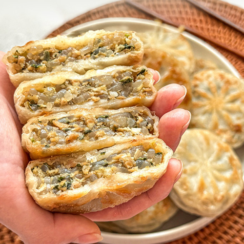 [귀빈정] 26년전통 생야채 국내산 우리밀 왕호떡만두