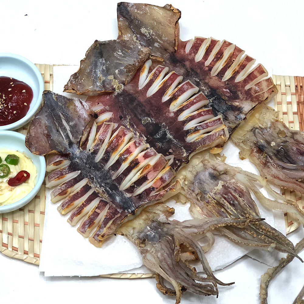 동해안 햇 반건조오징어 소,중,대,왕특대,파품 1kg 1.2kg 1.5kg 2kg