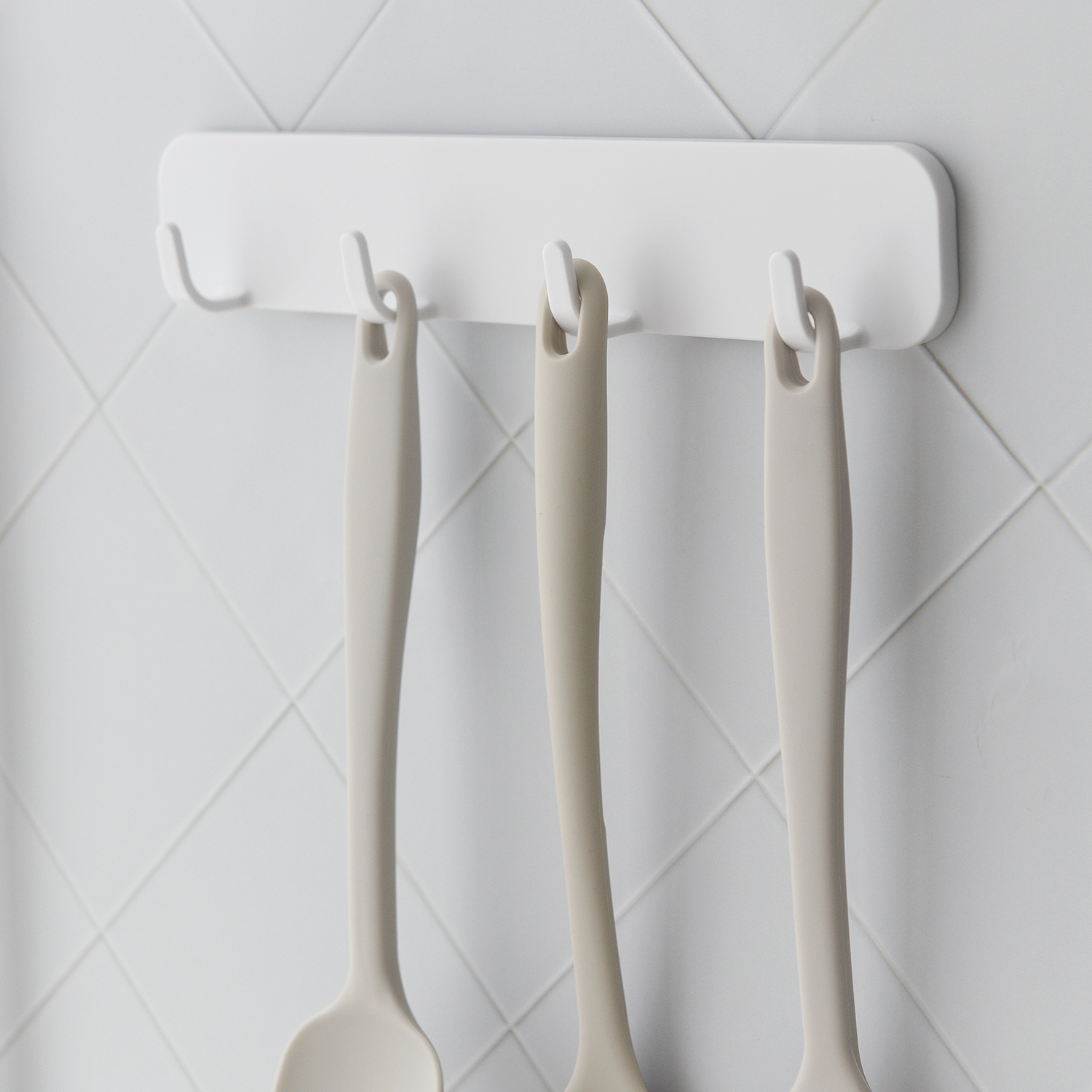 이한리빙 착붙 무타공 욕실 4단 걸이