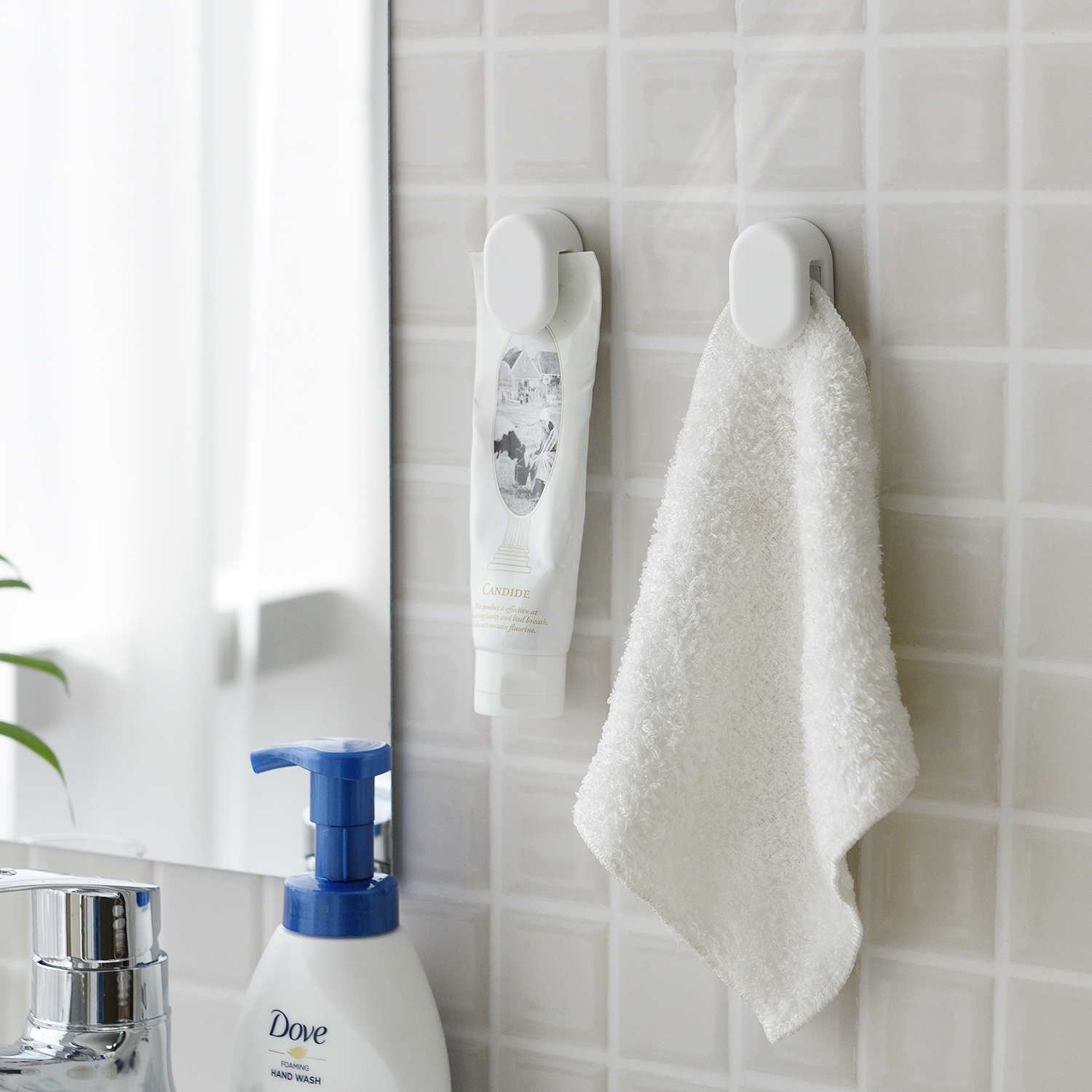 이한리빙 착붙 무타공 치약꽂이 2p