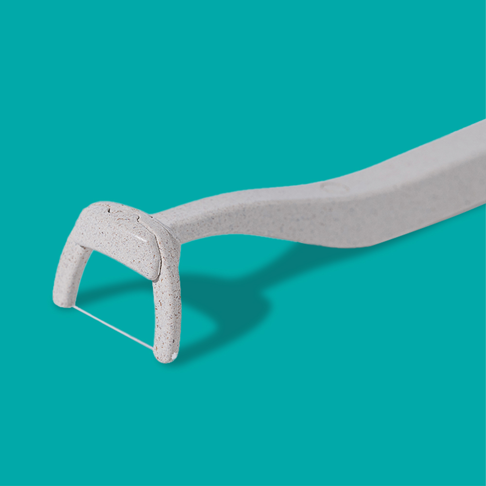 어금니까지 쏙쏙 칫솔형 치실 1세트