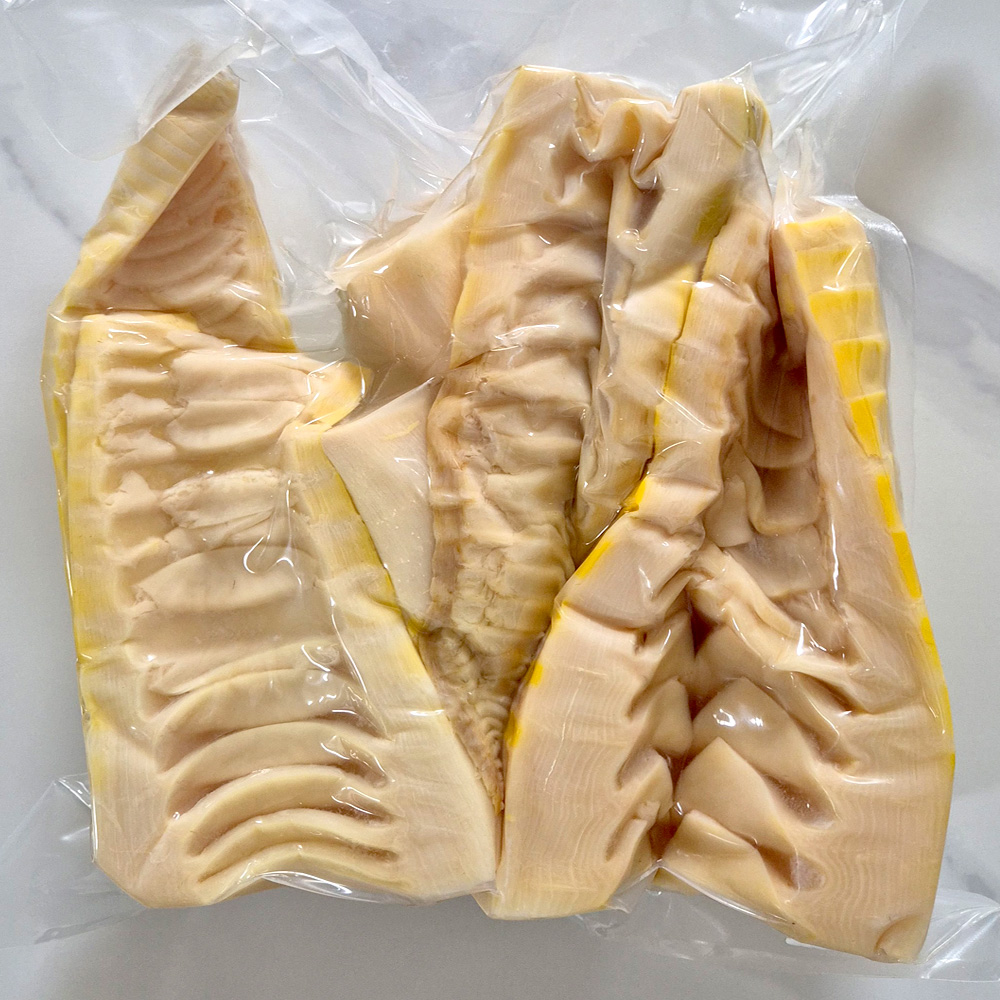 초록초록팜 손질 필요 없는 삶은 죽순 1kg 국내산 거제 맹종죽순 아삭한 부드러운 봄철 별미