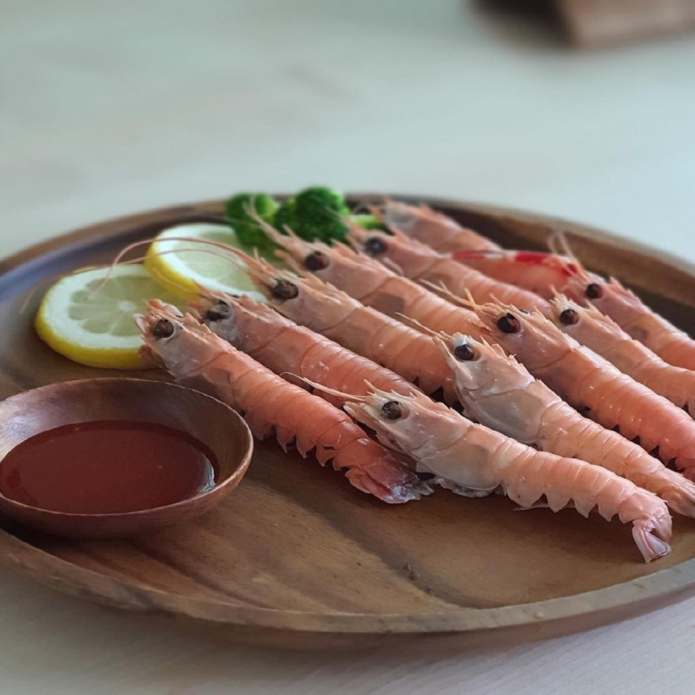 제주,여수 인근조업 횟감용 딱새우 회 150g 크기 별