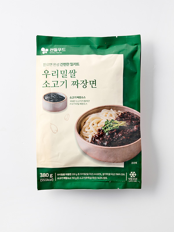 [입점특가] 우리밀쌀 소고기 짜장면 (380g)