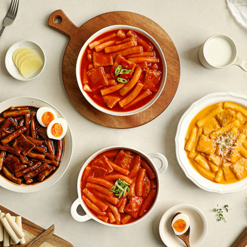 지브로와 맛집 즉석 떡볶이 떡+소스*4세트+어묵100g 총 8인분 매운맛 짜장맛 로제맛 골라 담아 택 1