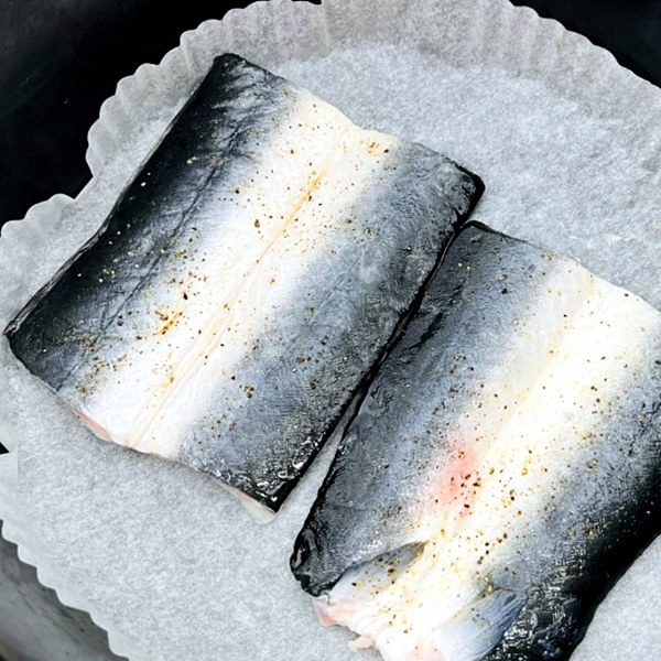 갓성비 민물장어 1kg 대표이미지 섬네일