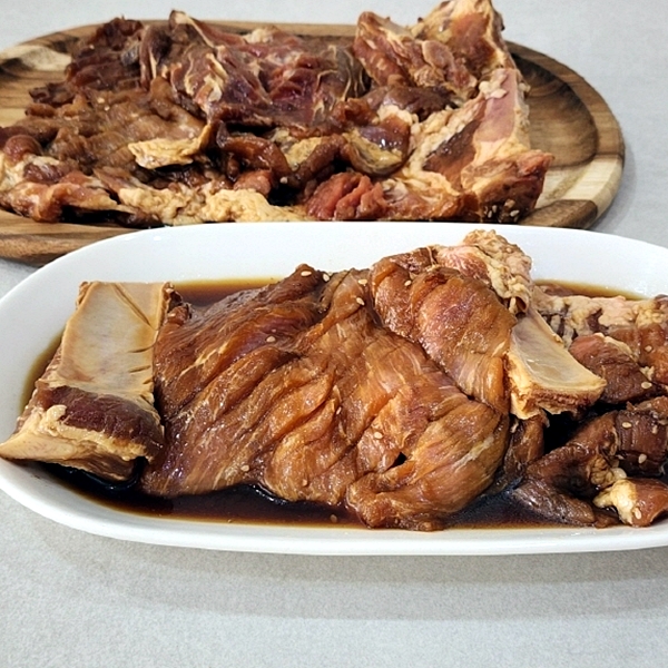 한돈 수제 돼지갈비 1kg 대표이미지 섬네일