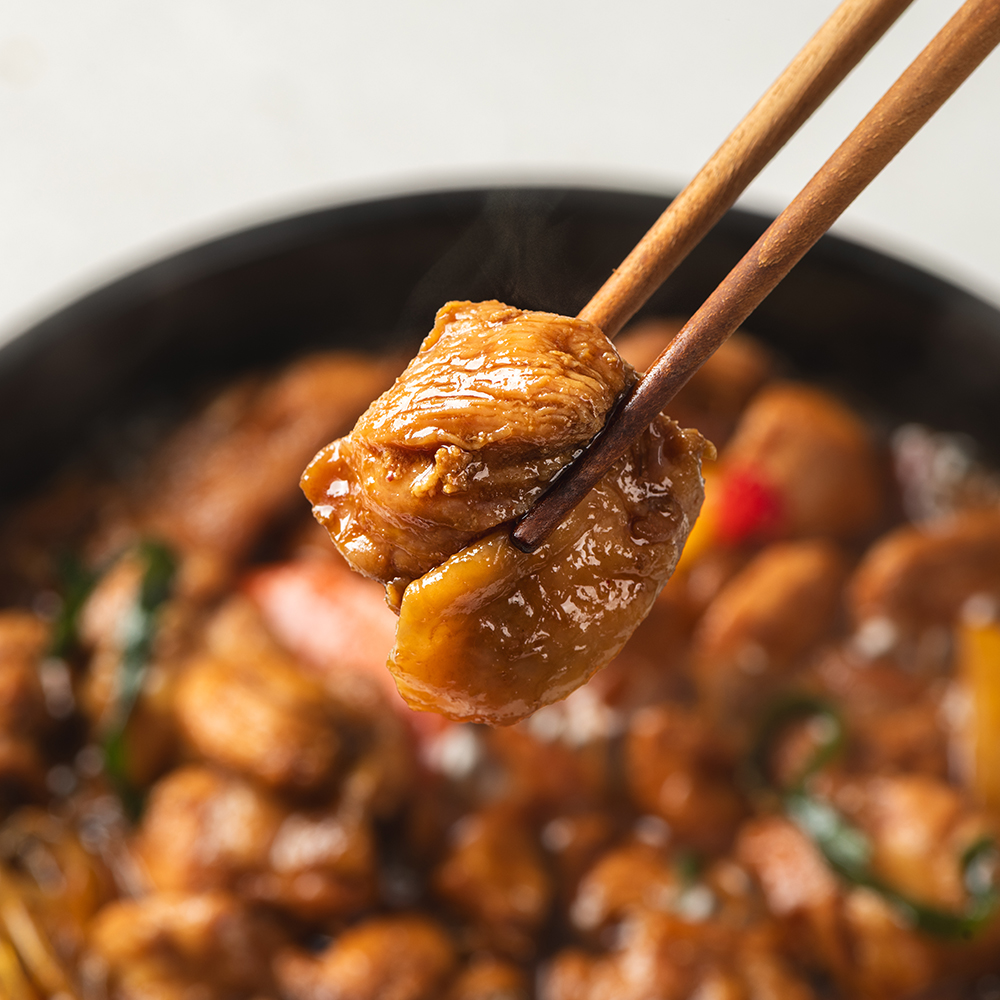 국내산닭 간장순살찜닭 (500g×4팩)