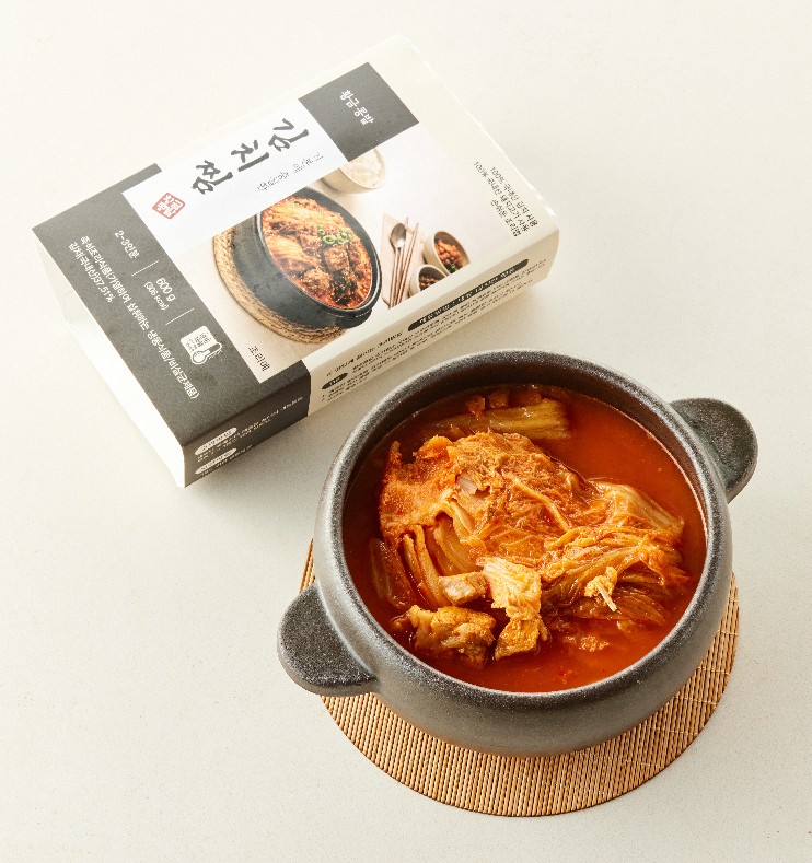 [맛보장] 황금콩밭 돼지고기김치찜