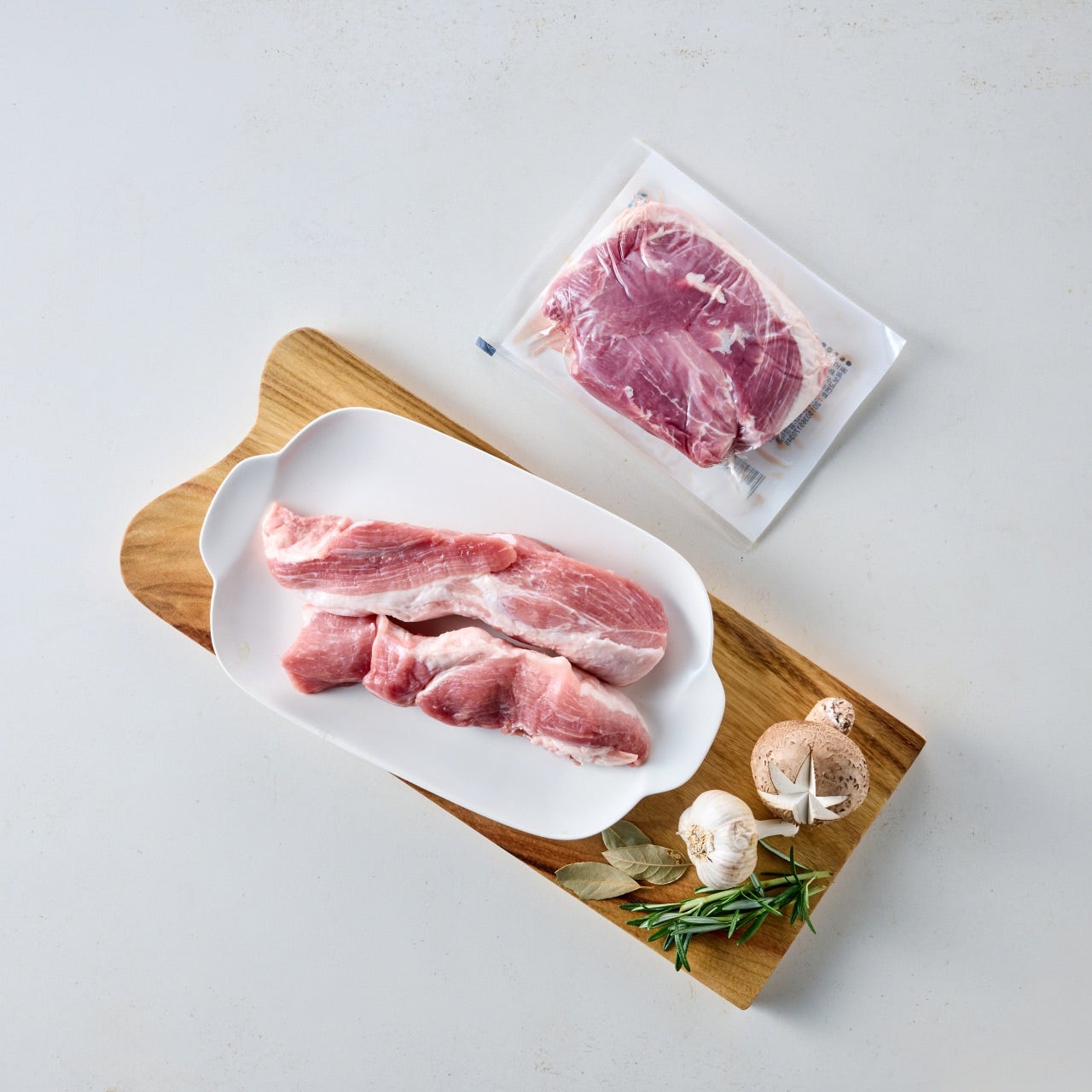 [농할20%쿠폰] 무항생제 한돈 앞다리 (수육용/500g) 대표이미지 섬네일