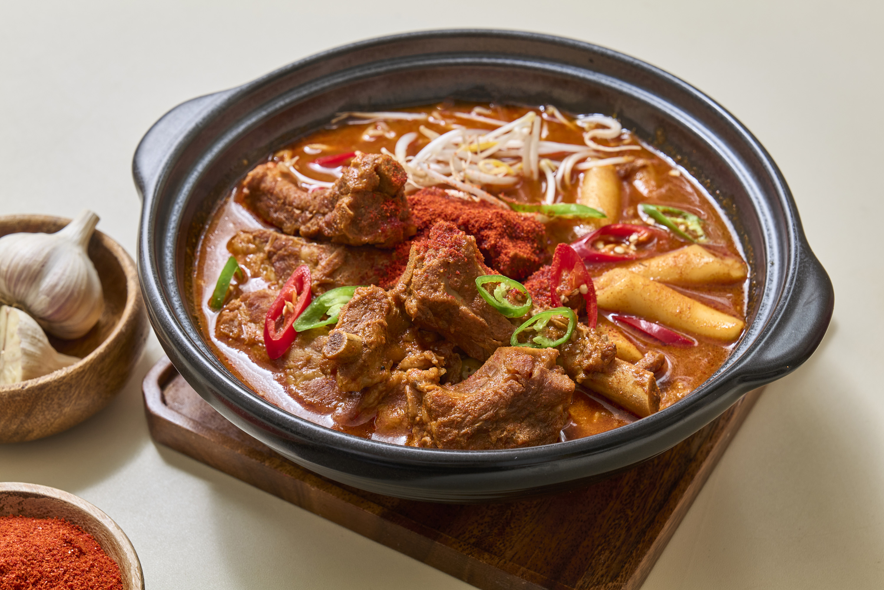 [팔덕식당] 매운 등갈비찜 2인분 1.14kg 대용량(떡사리 / 고춧가루 별도 포함 구성)