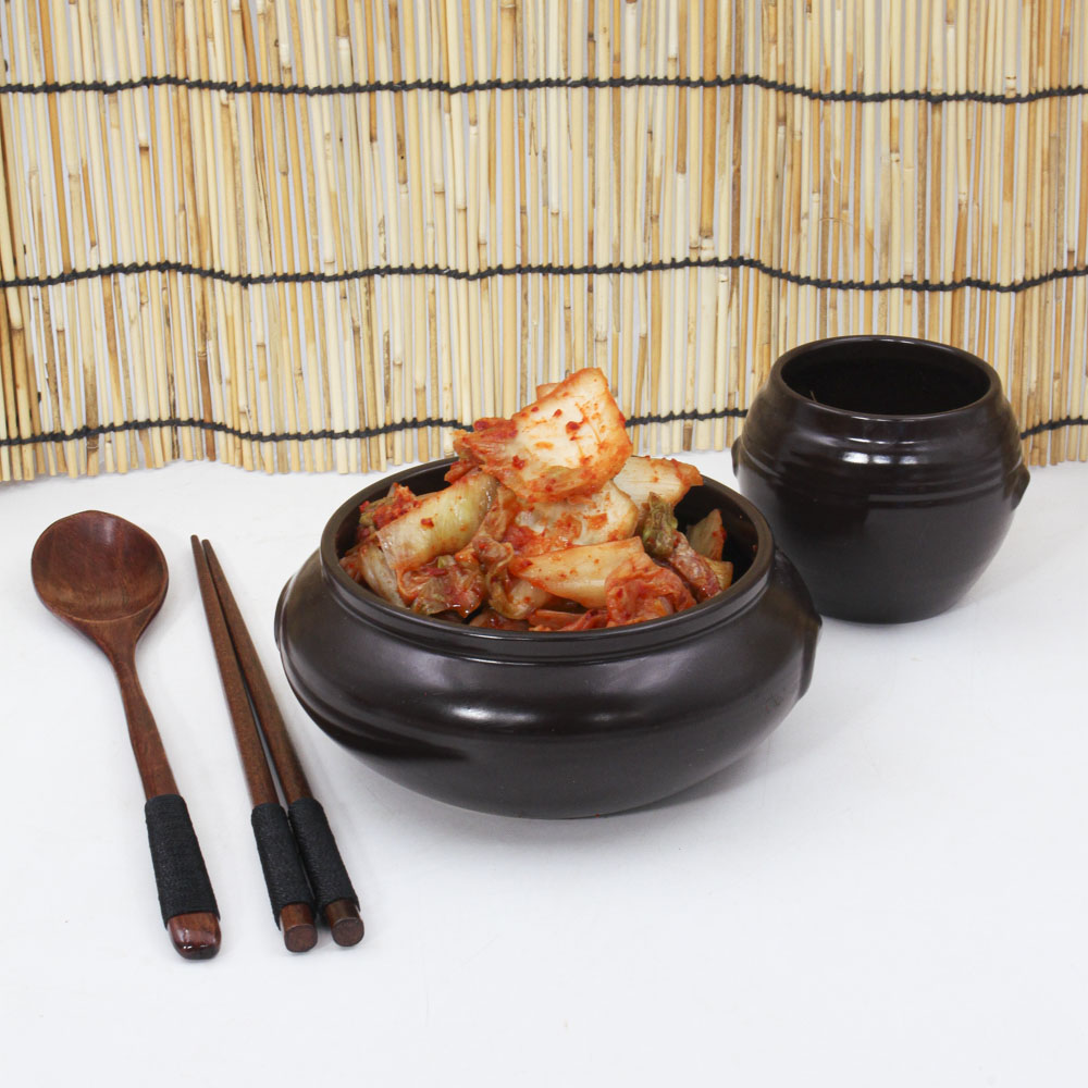 썰어 담아 바로 먹는 간편하고 아삭한 맛김치