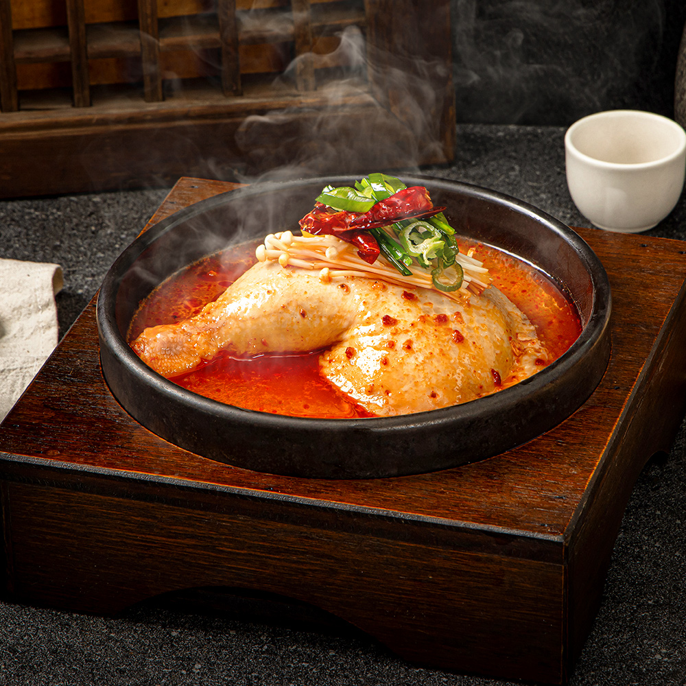 얼큰 대왕 닭다리 곰탕 800g 매콤 닭곰탕 닭한마리 삼계탕 백년가게 일월정