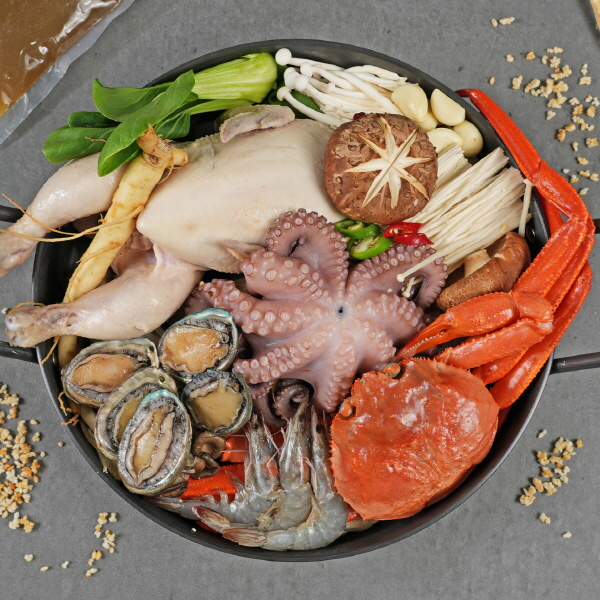 100% 국내산 전복삼계탕 1.4Kg 여름보양식 